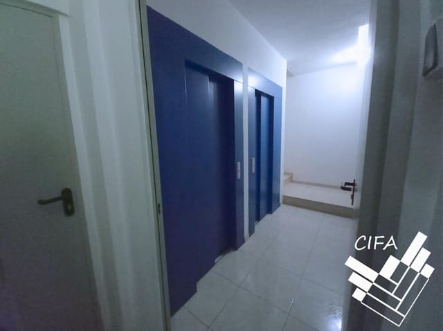 Garage for sale in Benicarló - € 8,800 (Ref: 9382881)