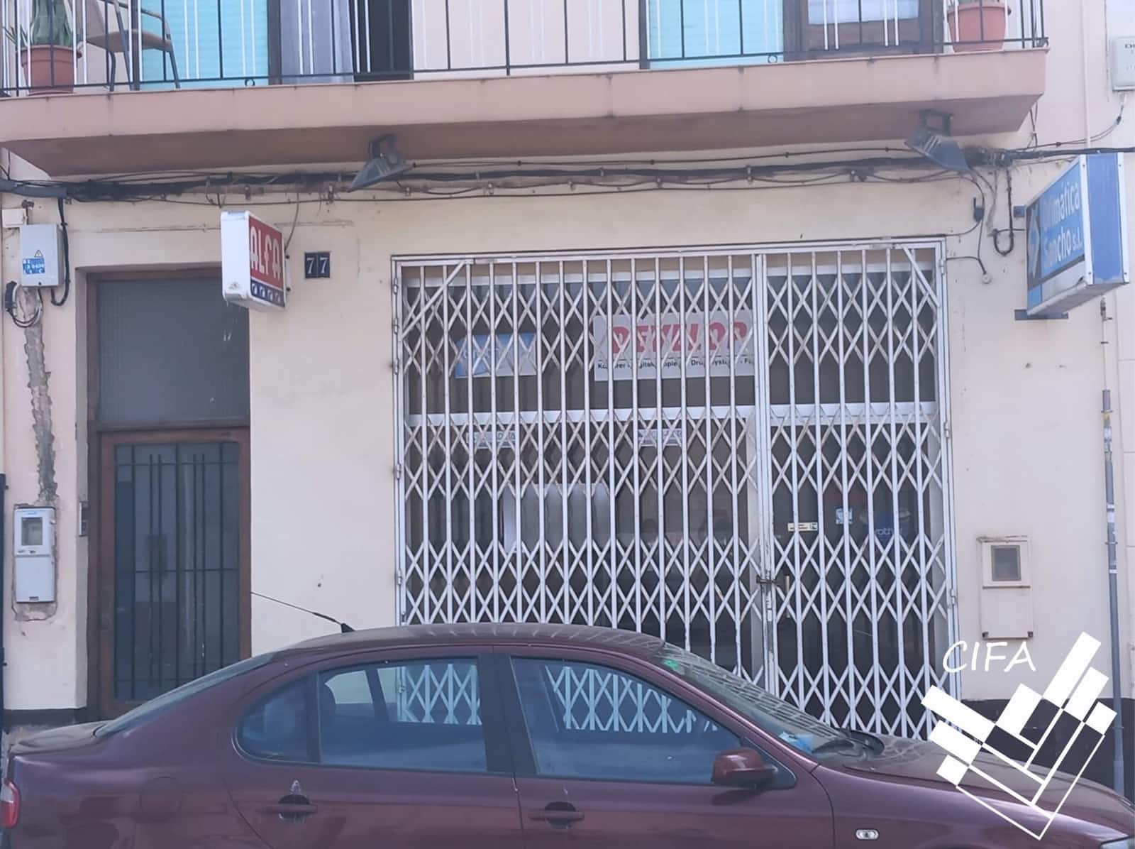 Commercial for sale in Vinaros - € 150,000 (Ref: 9382882)