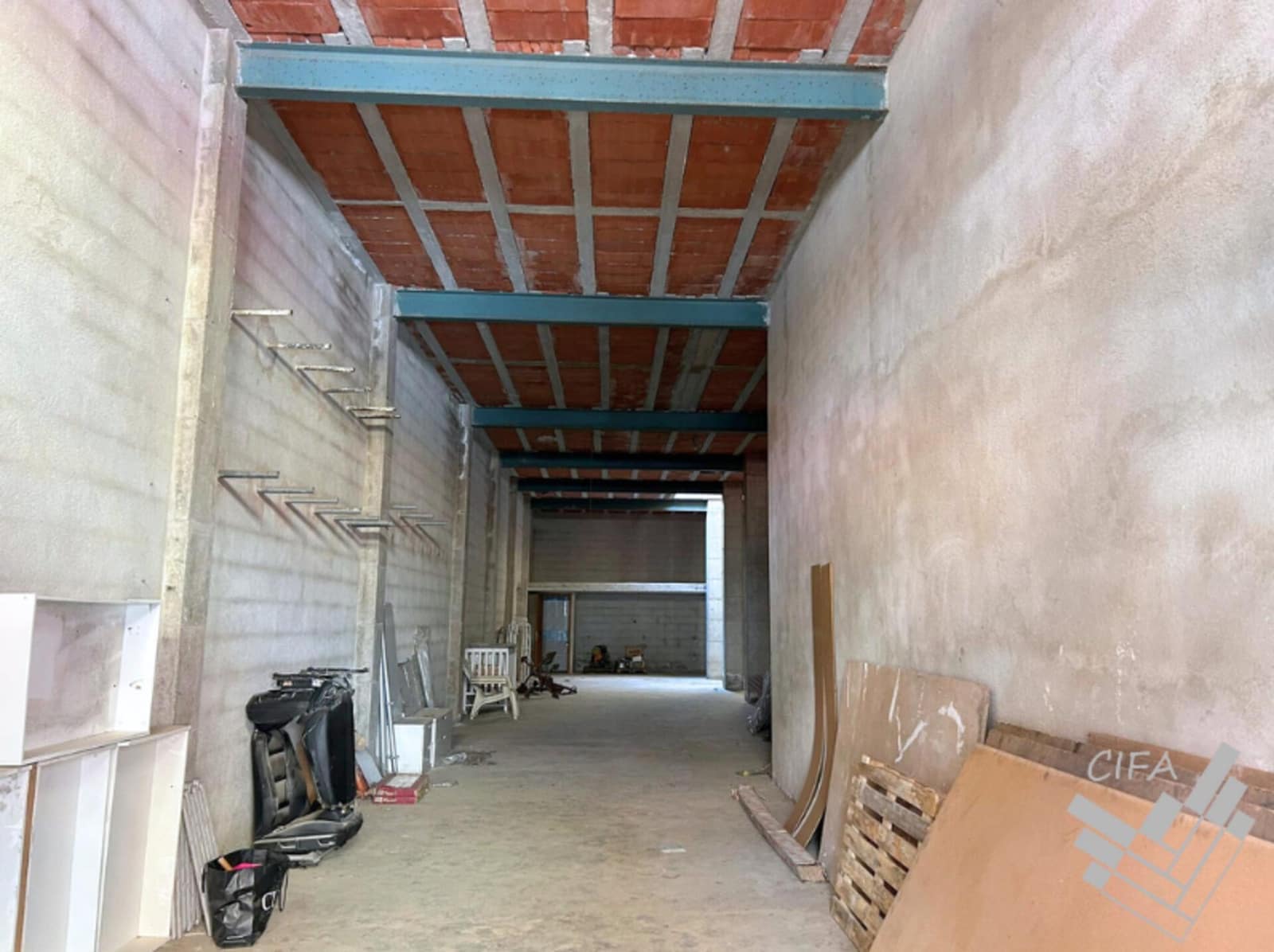 Commercieel te huur in Vinaros - € 1.200 (Ref: 9382883)