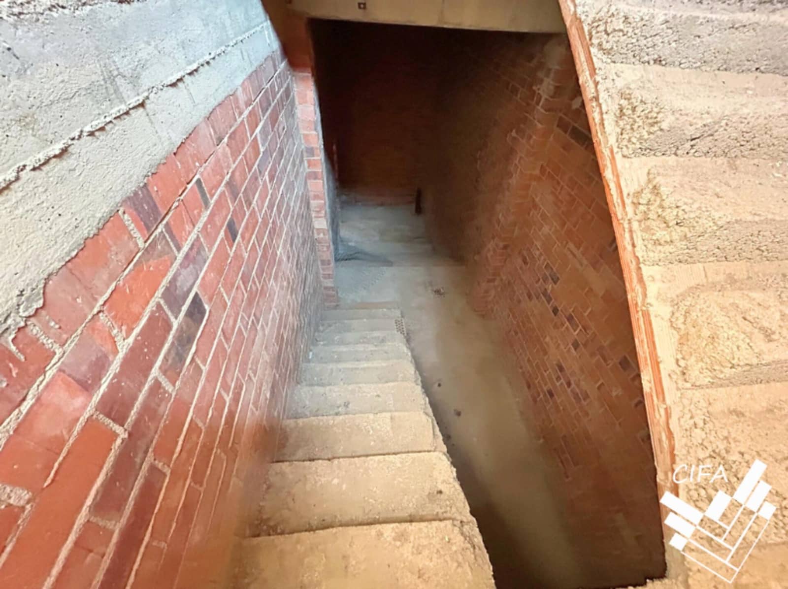 Commercieel te huur in Vinaros - € 1.200 (Ref: 9382883)