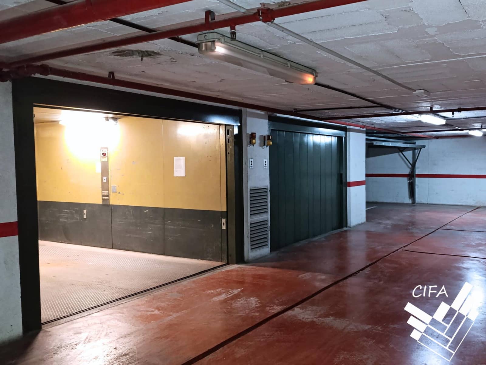 Garasje til salgs i Vinaros - € 13 000 (Ref: 9382884)