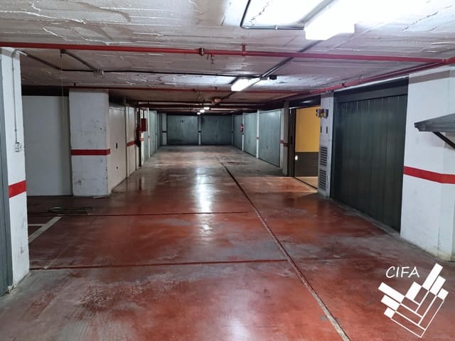 Garaż na sprzedaż w Vinaròs - 13 000 € (Ref: 9382884)