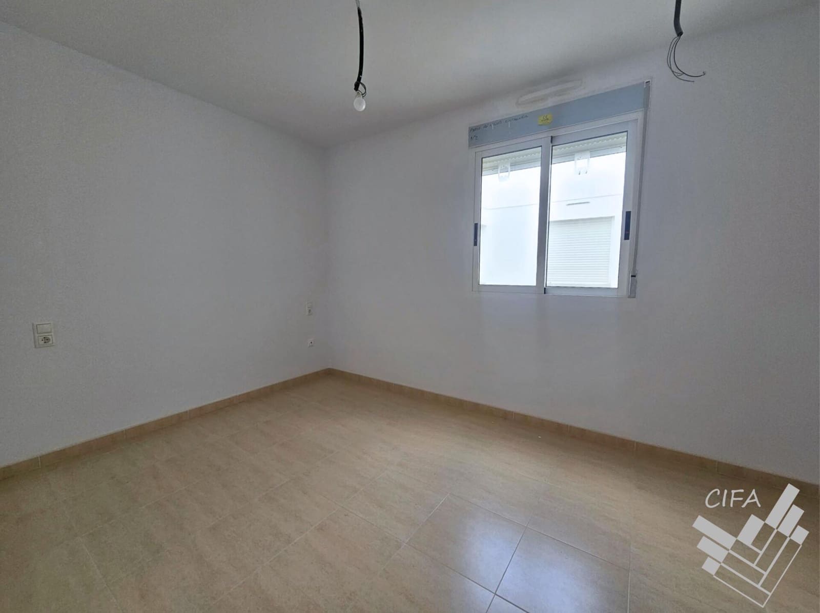 3 bedroom Flat for sale in Ulldecona with garage - € 115,000 (Ref: 9382886)