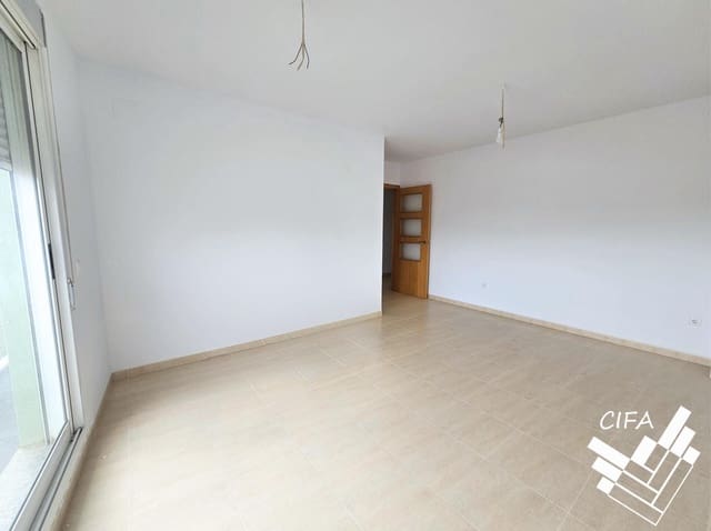 Piso de 3 habitaciones en Ulldecona en venta con garaje - 115.000 € (Ref: 9382886)