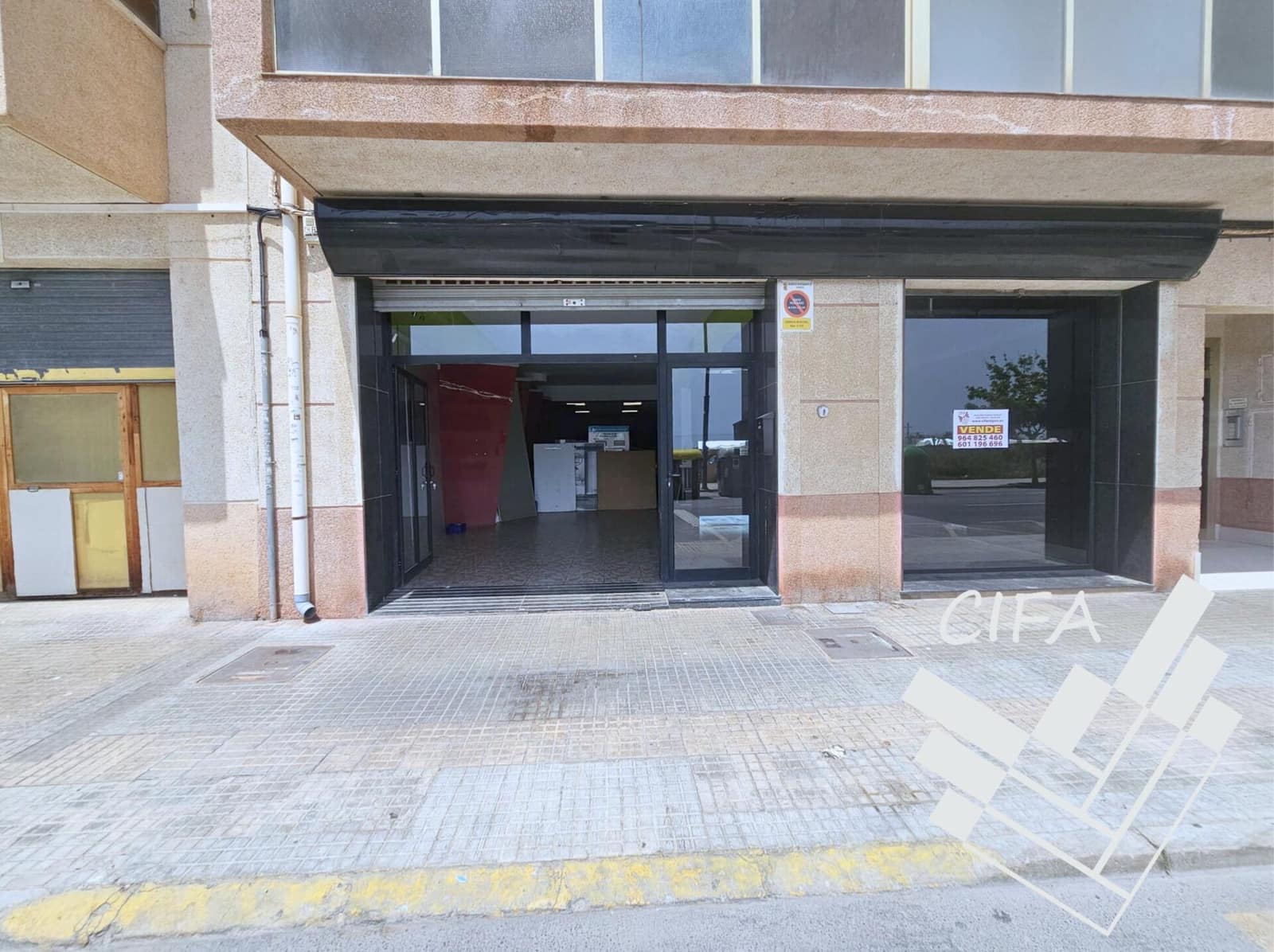 Comercial para venda em Vinaros - 220 000 € (Ref: 9382888)