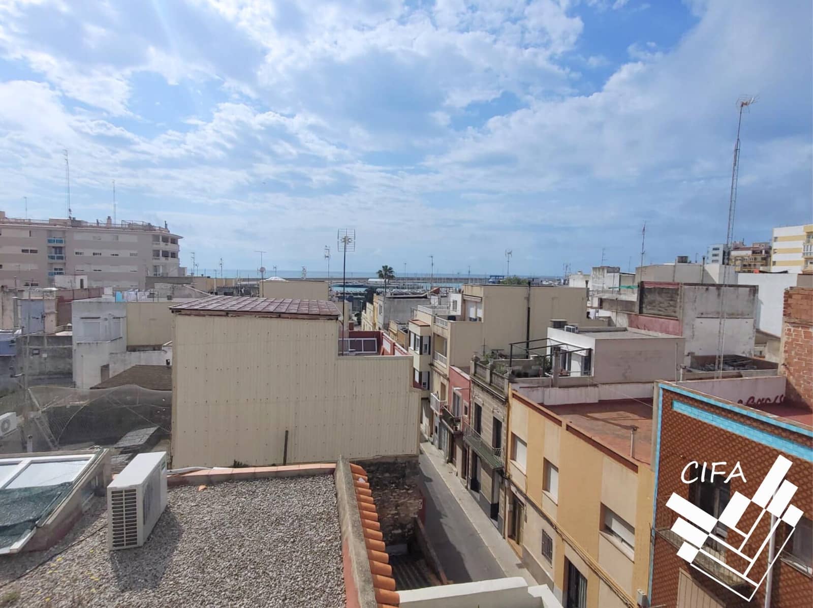 3 bedroom Apartment for sale in Vinaros - € 198,000 (Ref: 9382892)