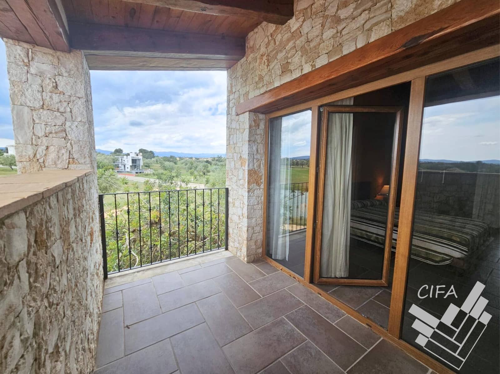 5 sypialnia Willa na sprzedaż w Sant Jordi z garażem - 925 000 € (Ref: 9382893)