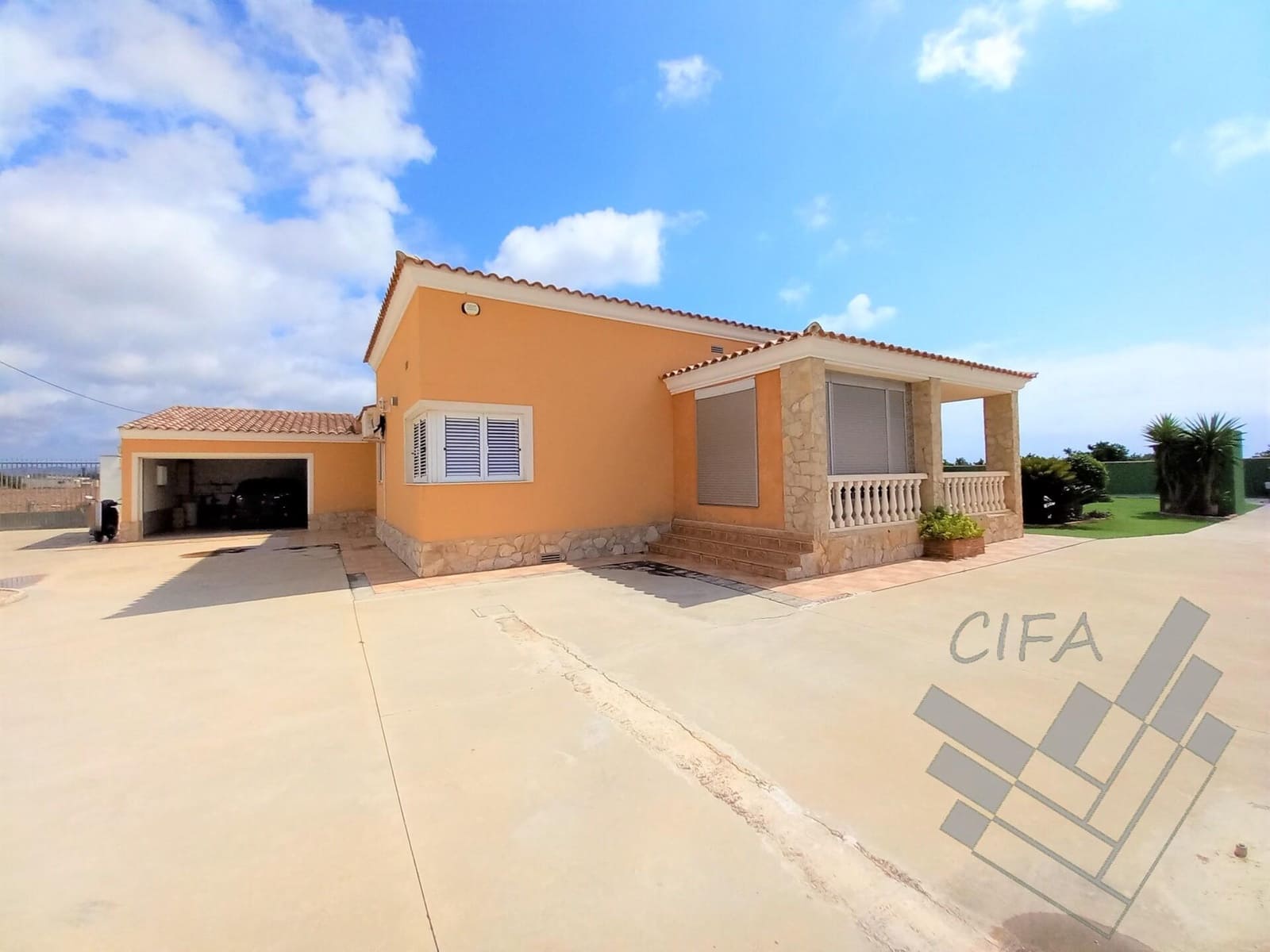 4 soverom Villa til salgs i Vinaros med garasje - € 466 500 (Ref: 9382898)