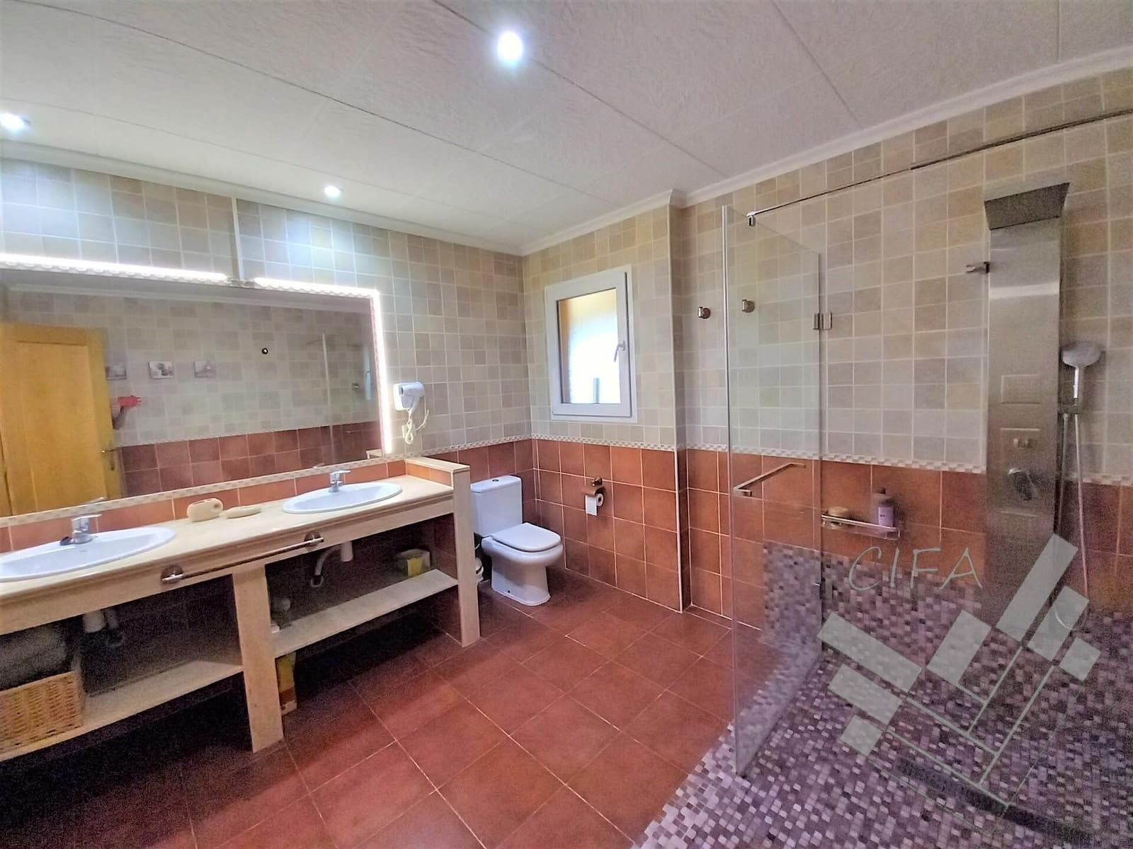 4 soverom Villa til salgs i Vinaros med garasje - € 466 500 (Ref: 9382898)