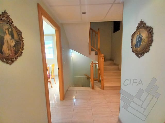 5 soveværelse Villa til salg i Vinaròs med garage - € 475.000 (Ref: 9382899)