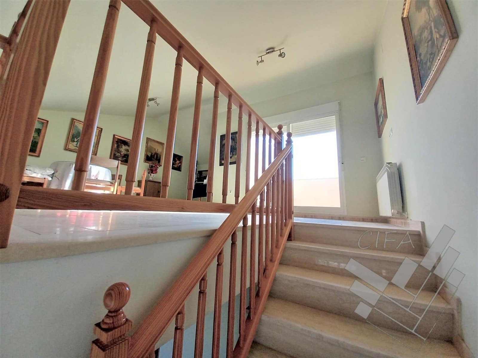 5 bedroom Villa for sale in Vinaros with garage - € 475,000 (Ref: 9382899)