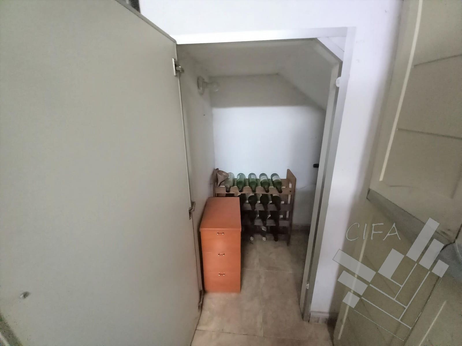 5 bedroom Villa for sale in Vinaros with garage - € 475,000 (Ref: 9382899)