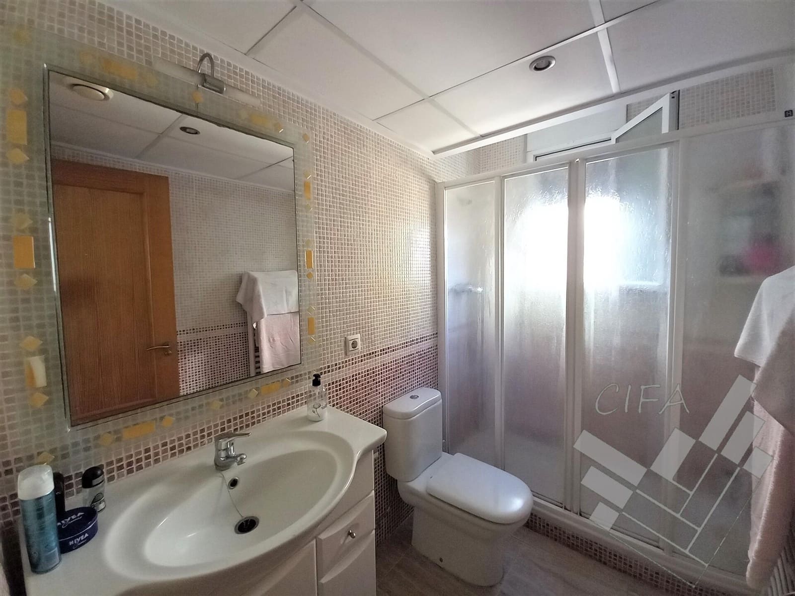 5 bedroom Villa for sale in Vinaros with garage - € 475,000 (Ref: 9382899)