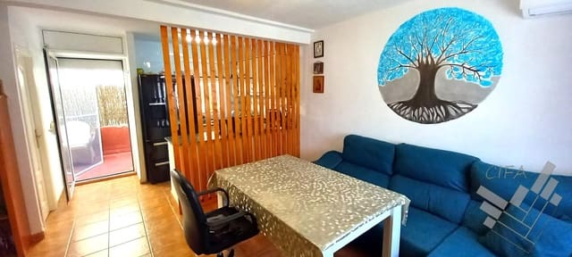2 bedroom Terraced Villa for sale in Vinaròs with garage - € 175,000 (Ref: 9382900)