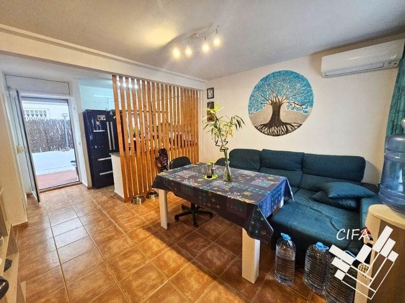 2 soveværelse Rækkehus til salg i Vinaros med garage - € 175.000 (Ref: 9382900)