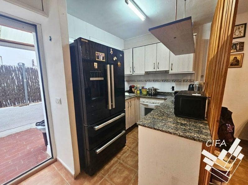 2 soveværelse Rækkehus til salg i Vinaros med garage - € 175.000 (Ref: 9382900)