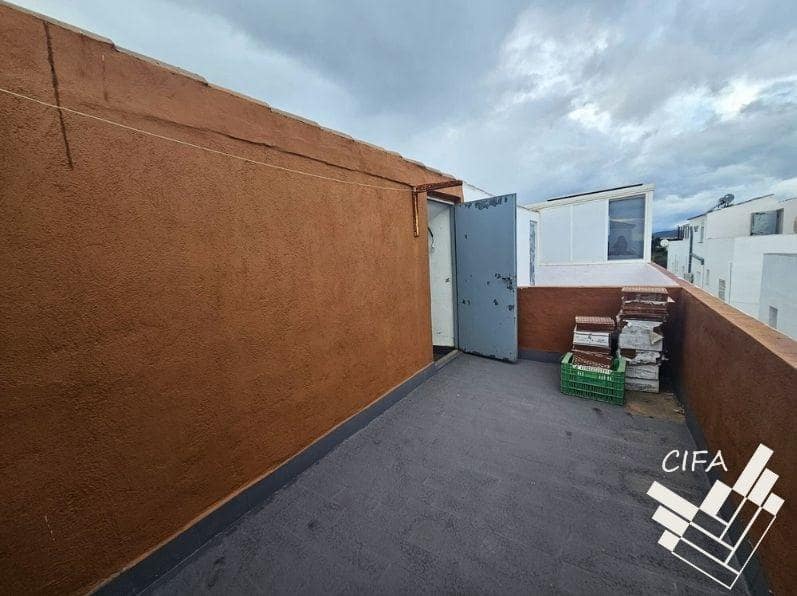 2 soveværelse Rækkehus til salg i Vinaros med garage - € 175.000 (Ref: 9382900)