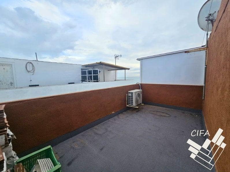 2 soveværelse Rækkehus til salg i Vinaros med garage - € 175.000 (Ref: 9382900)