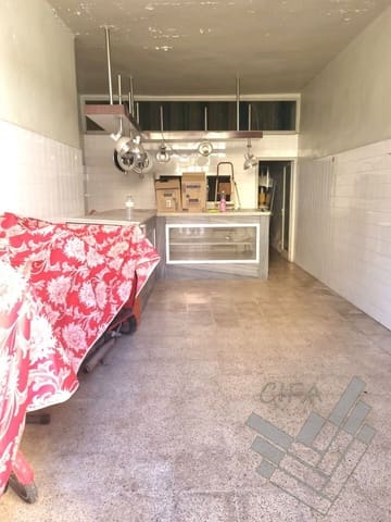 Commercial for sale in Vinaròs - € 60,000 (Ref: 9382901)