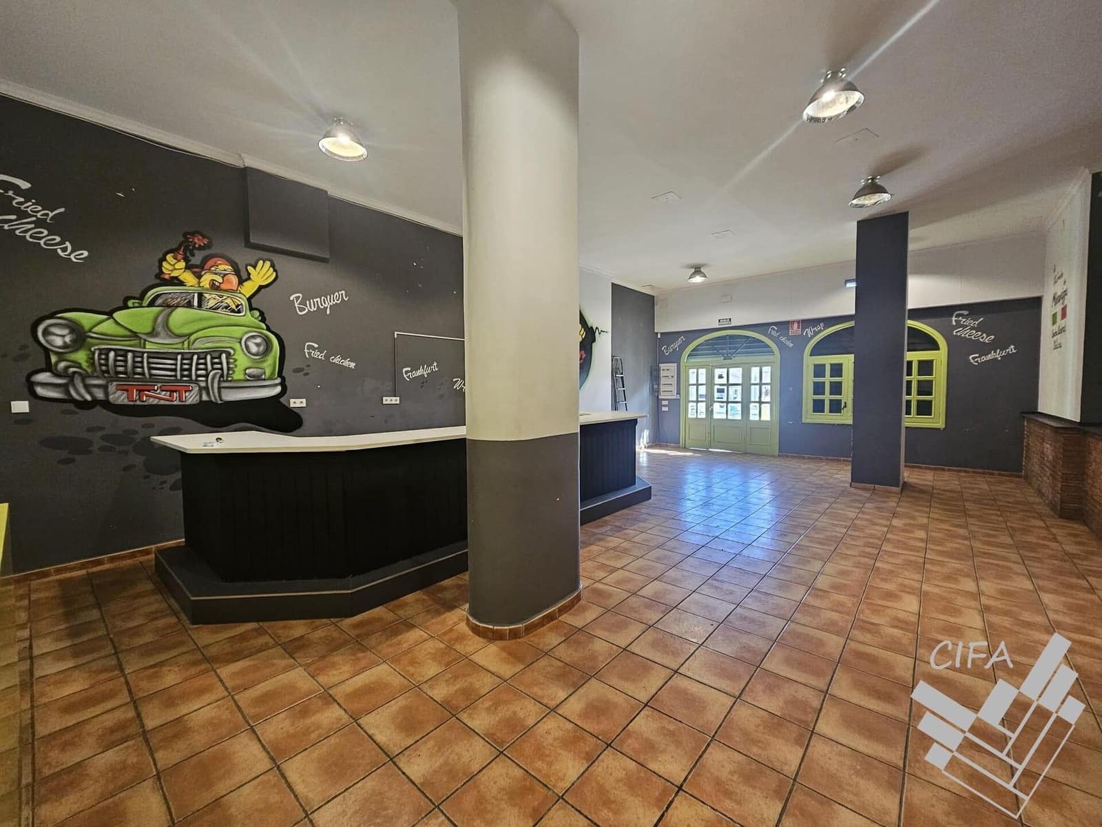 Commerciale in vendita in Vinaros - 130.000 € (Rif: 9382904)