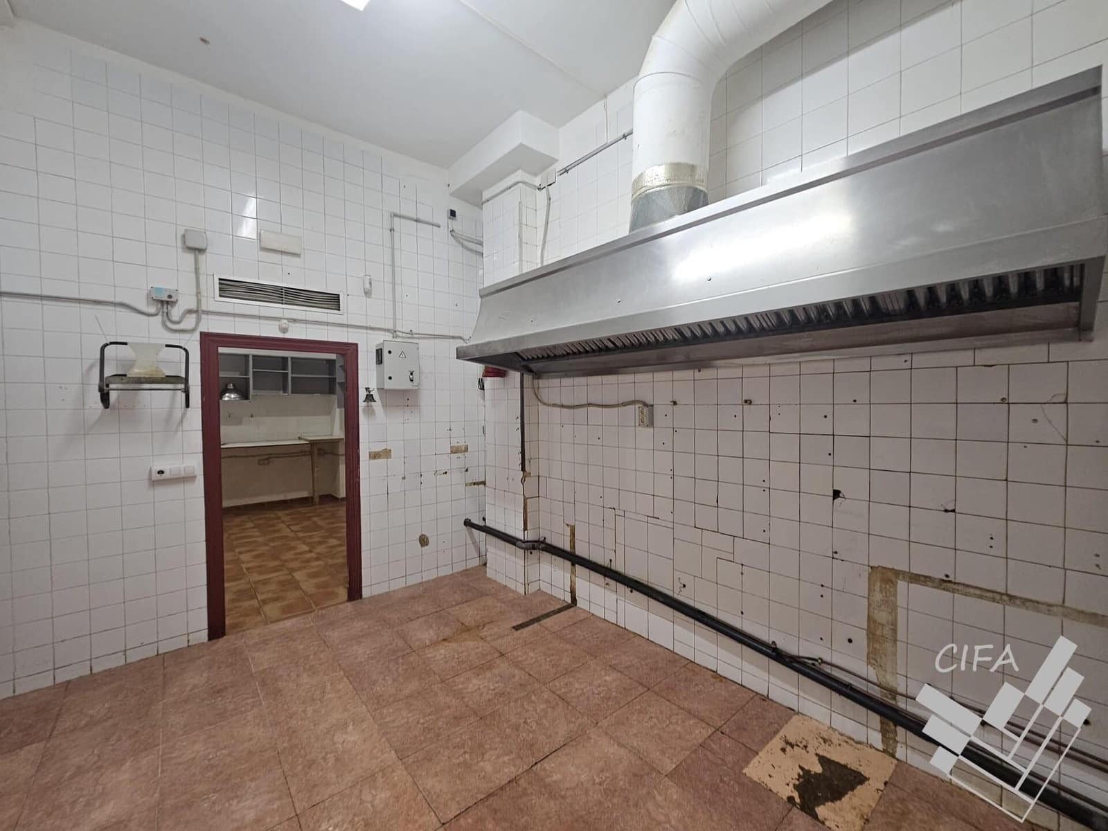 Commerciale in vendita in Vinaros - 130.000 € (Rif: 9382904)