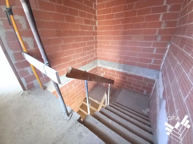 Commercial for sale in Vinaròs - € 80,500 (Ref: 9382908)