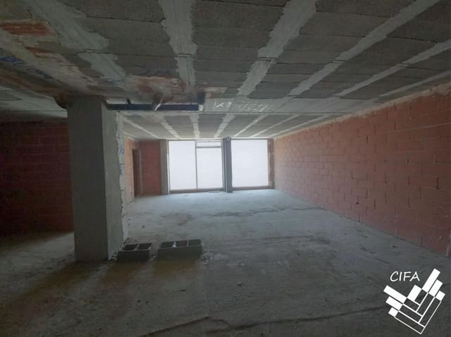 Commercial for sale in Vinaròs - € 80,500 (Ref: 9382908)