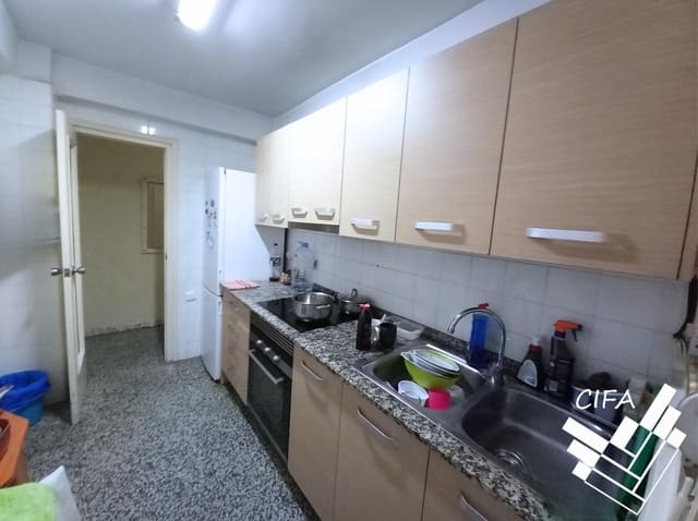 3 slaapkamer Flat te koop in Vinaròs - € 150.000 (Ref: 9382912)