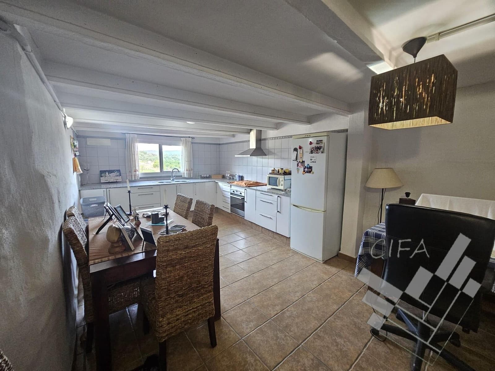 4 soverom Hus til salgs i Calig med garasje - € 198 000 (Ref: 9382914)