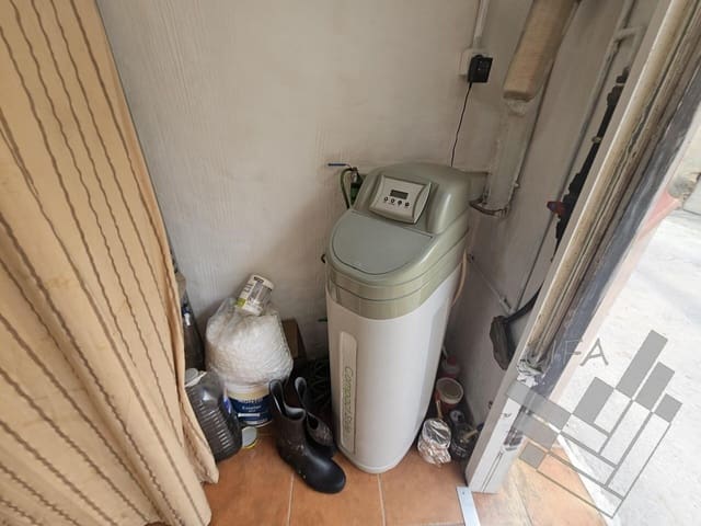 4 bedroom Townhouse for sale in Càlig with garage - € 198,000 (Ref: 9382914)