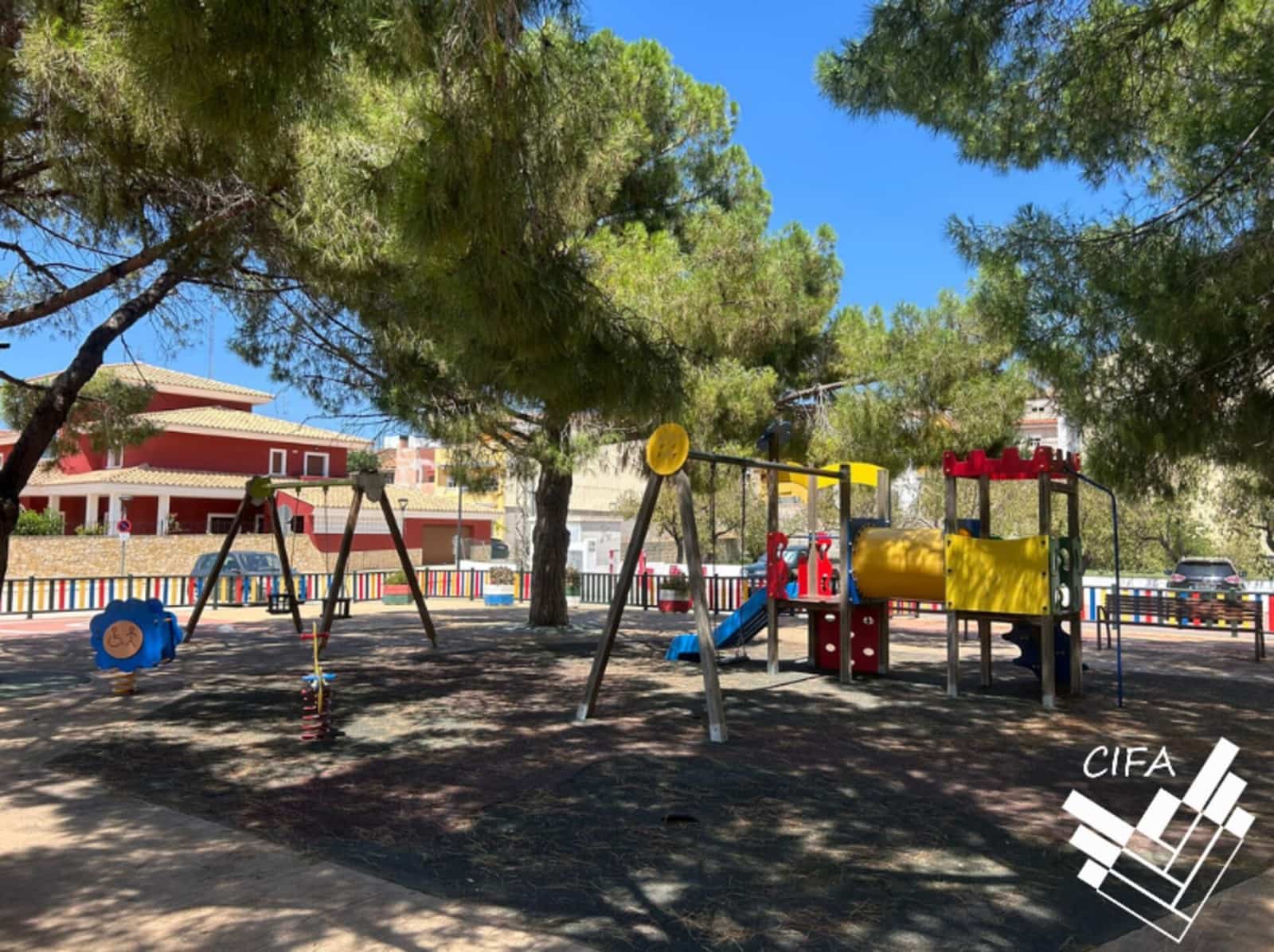 4 soverom Hus til salgs i Calig med garasje - € 198 000 (Ref: 9382914)