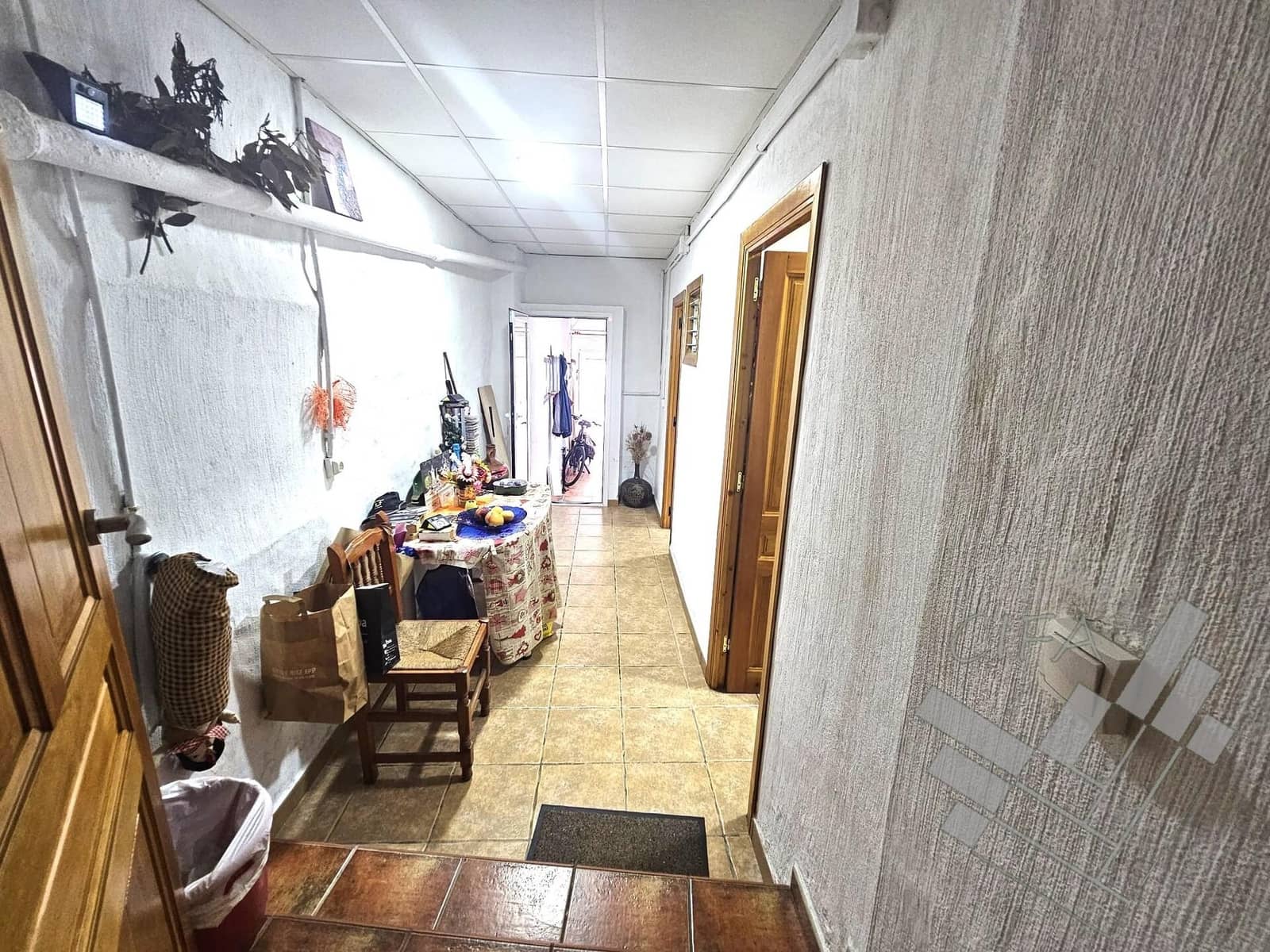 4 soverom Hus til salgs i Calig med garasje - € 198 000 (Ref: 9382914)