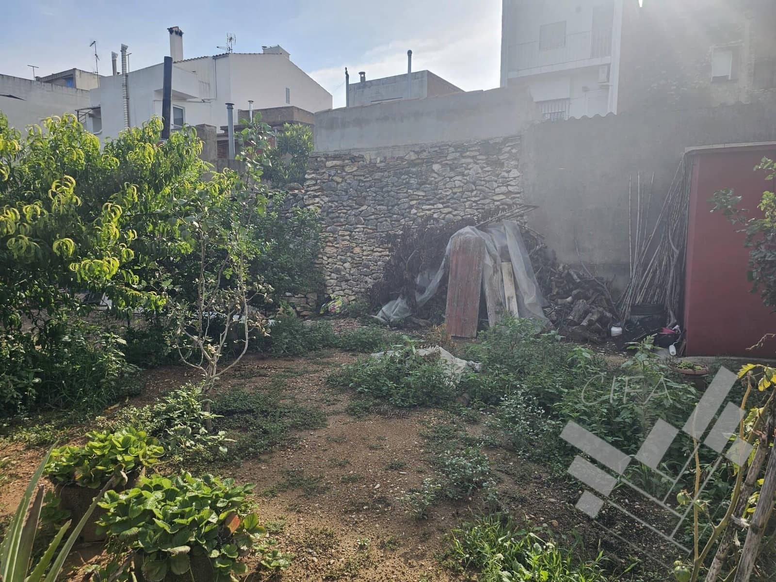 4 soverom Hus til salgs i Calig med garasje - € 198 000 (Ref: 9382914)