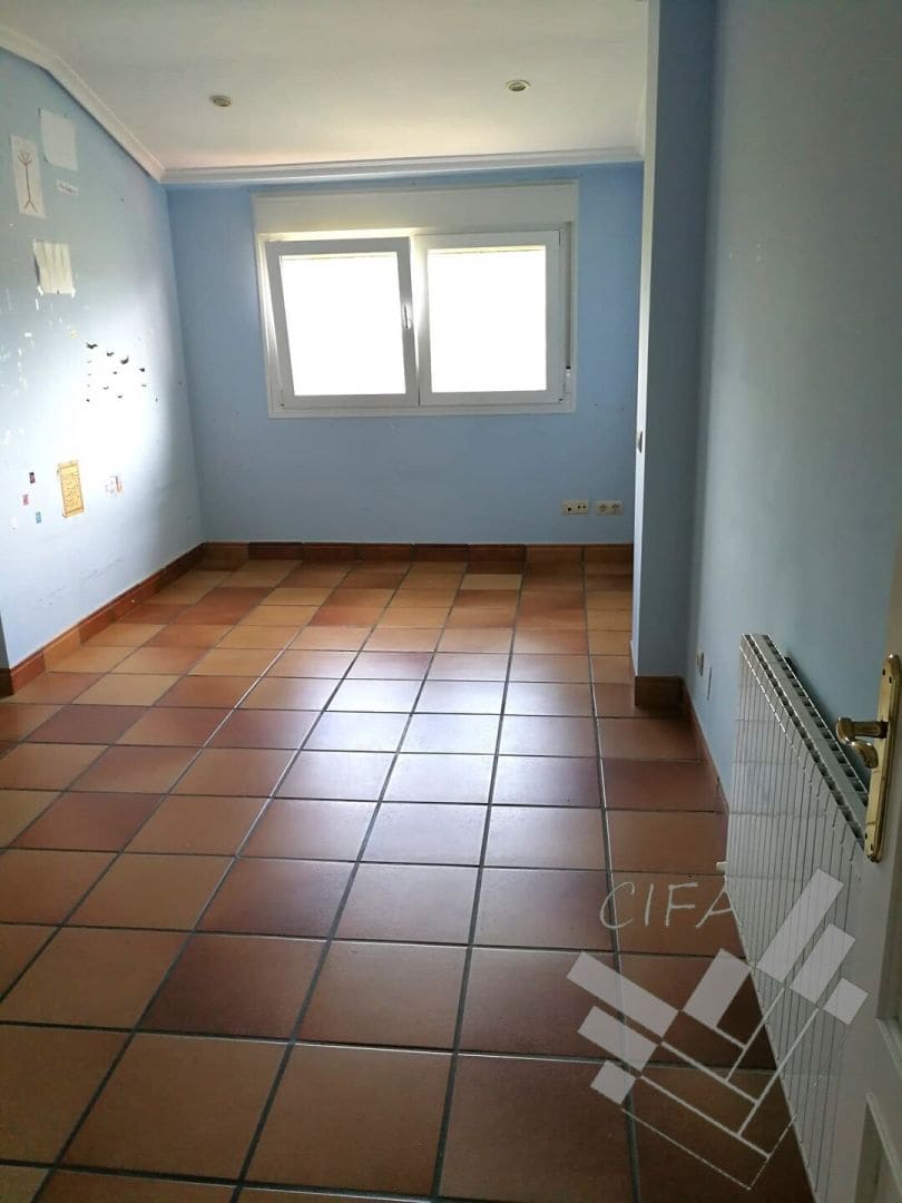 5 Zimmer Villa zu verkaufen in Vinaros mit Garage - 400.000 € (Ref: 9382918)