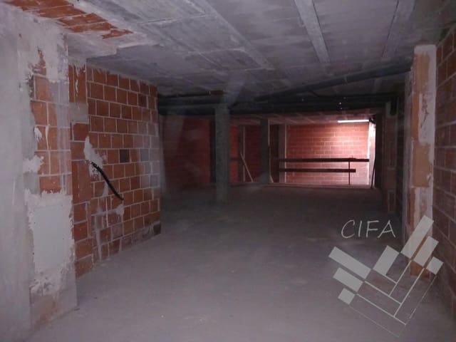 Kaupallinen myytävänä paikassa Vinaròs - 69 000 € (Ref: 9382920)