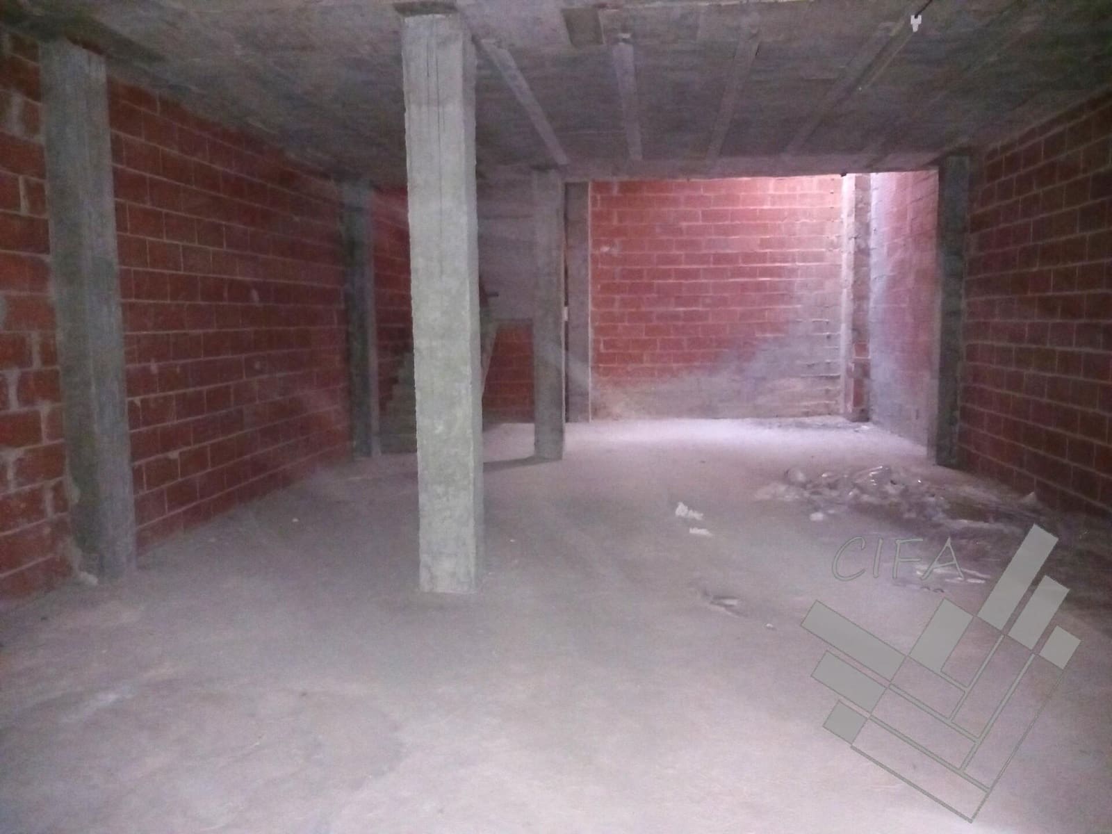 Commercial for sale in Vinaros - € 69,000 (Ref: 9382920)