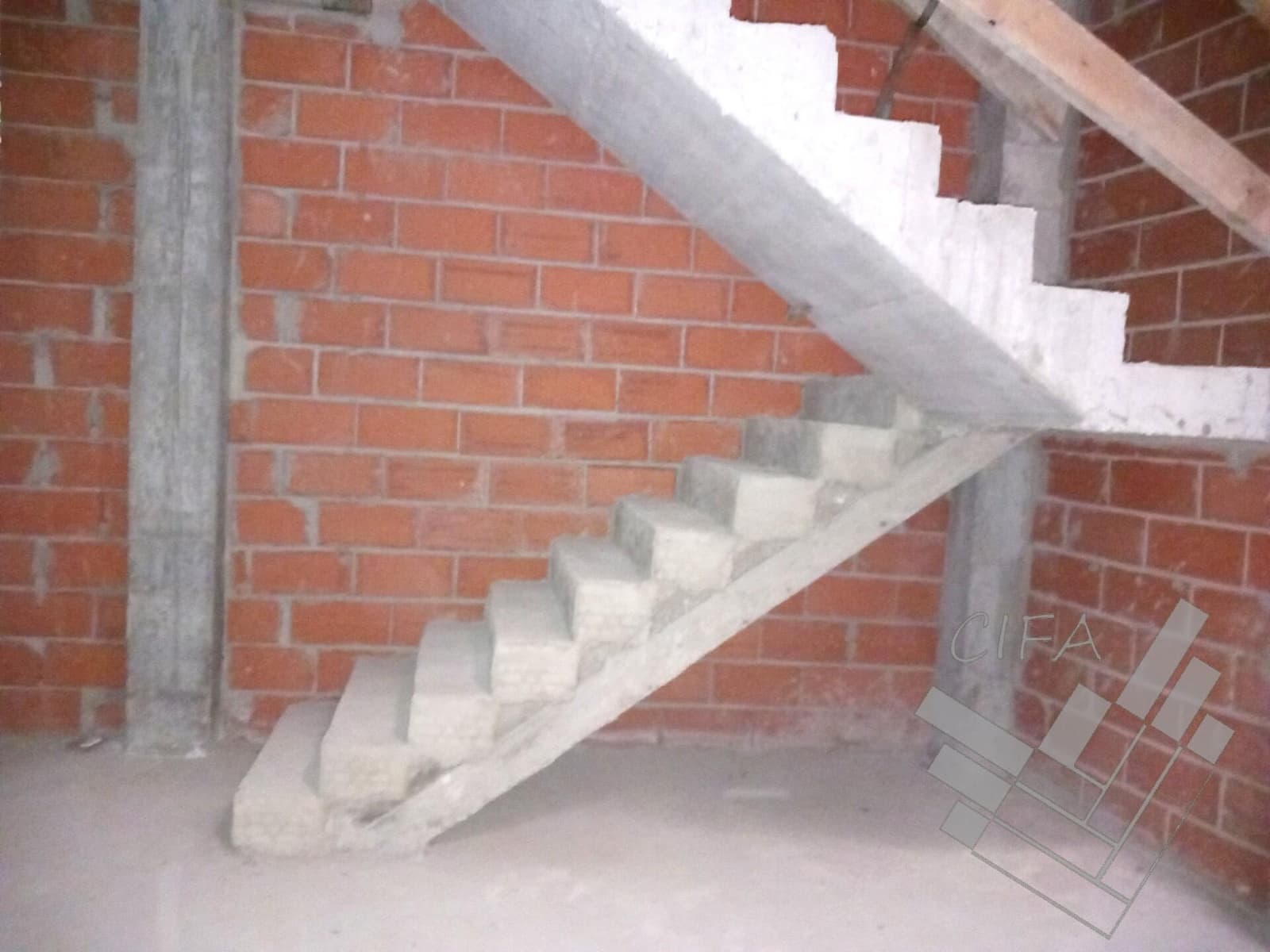 Commercial for sale in Vinaros - € 69,000 (Ref: 9382920)