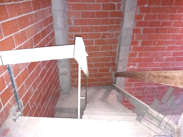 Kaupallinen myytävänä paikassa Vinaròs - 69 000 € (Ref: 9382920)