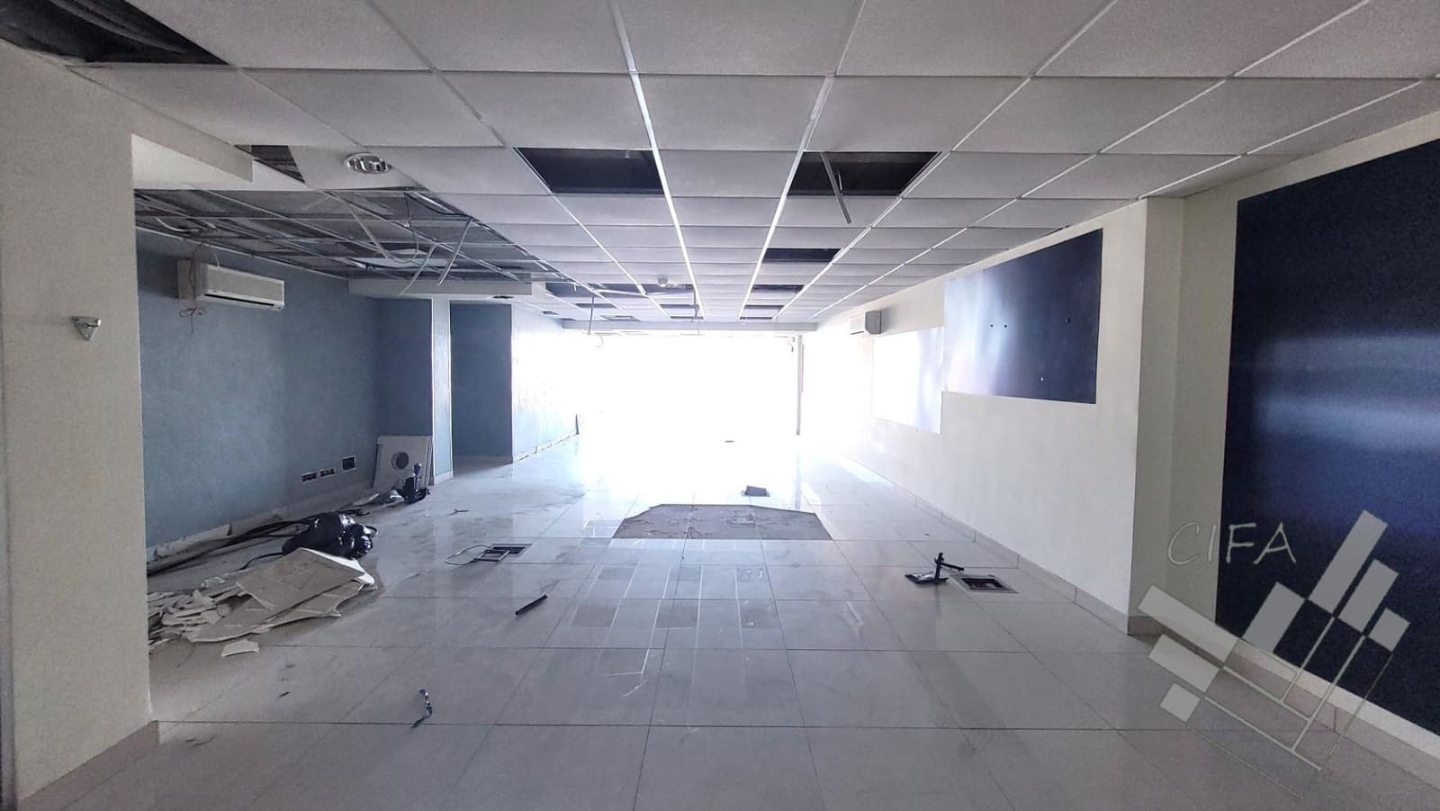 Commercial for rent in Vinaros - € 1,200 (Ref: 9382925)