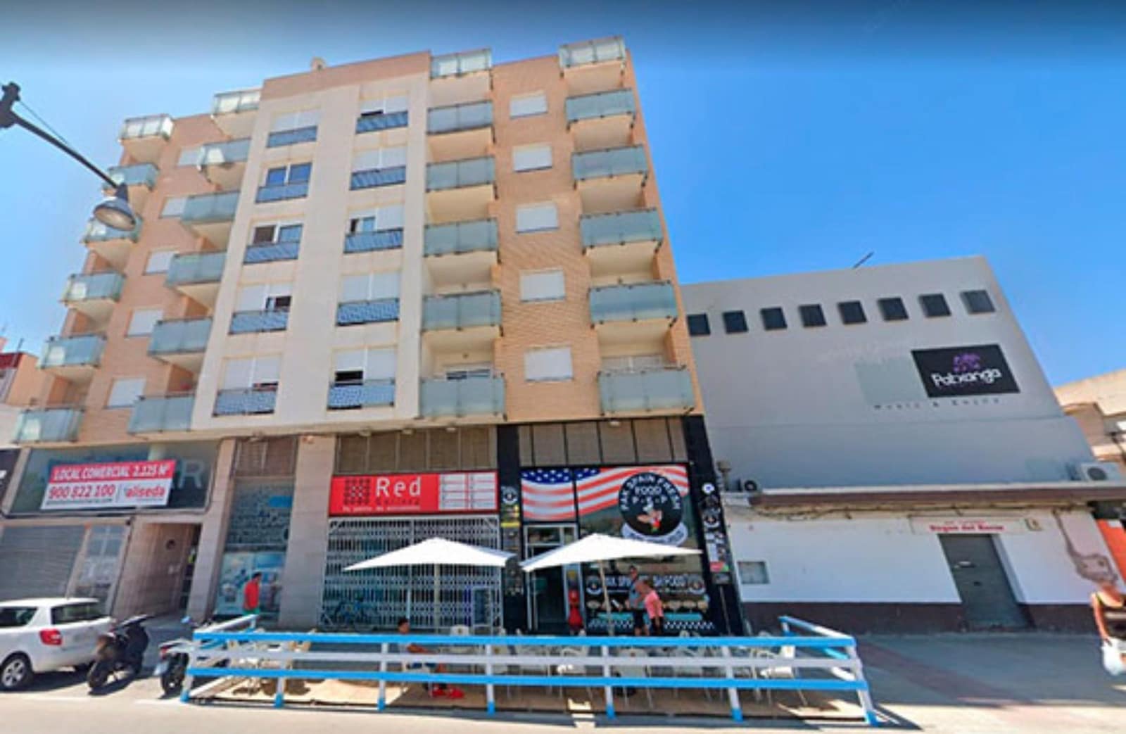 Commercial for rent in Vinaros - € 1,200 (Ref: 9382925)