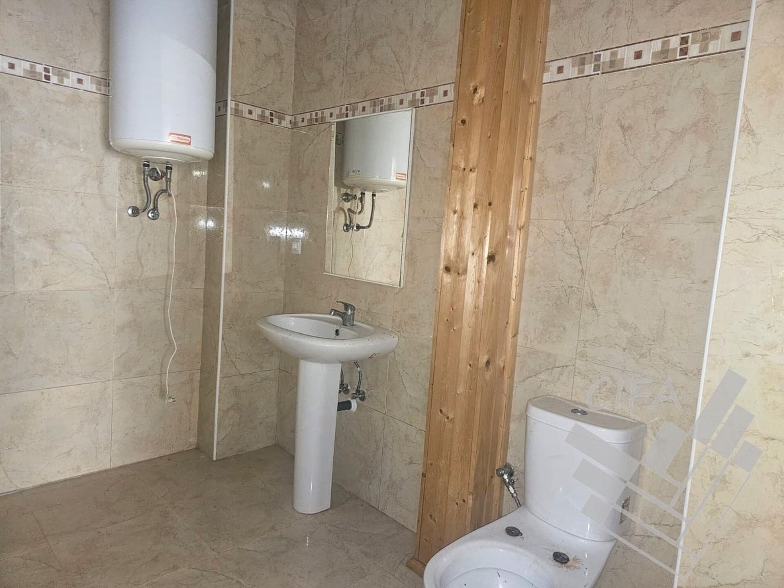 Kommersiell till salu i Vinaros - 60 000 € (Ref: 9382928)