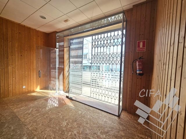 Commercial for sale in Vinaròs - € 60,000 (Ref: 9382928)