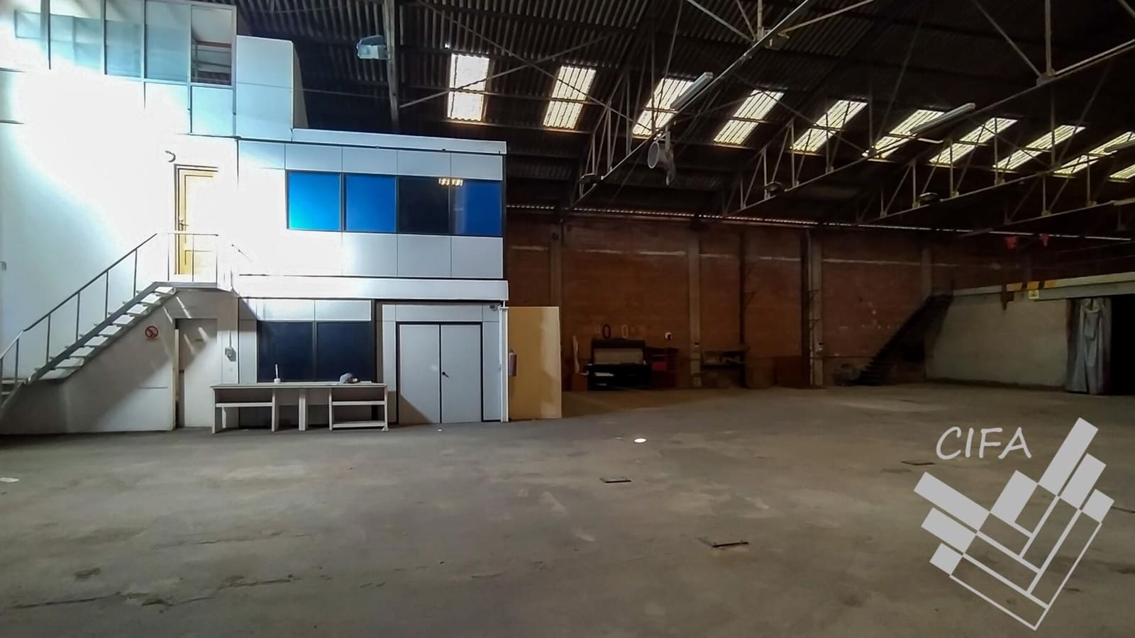 Business for sale in Vinaros - € 625,000 (Ref: 9382929)