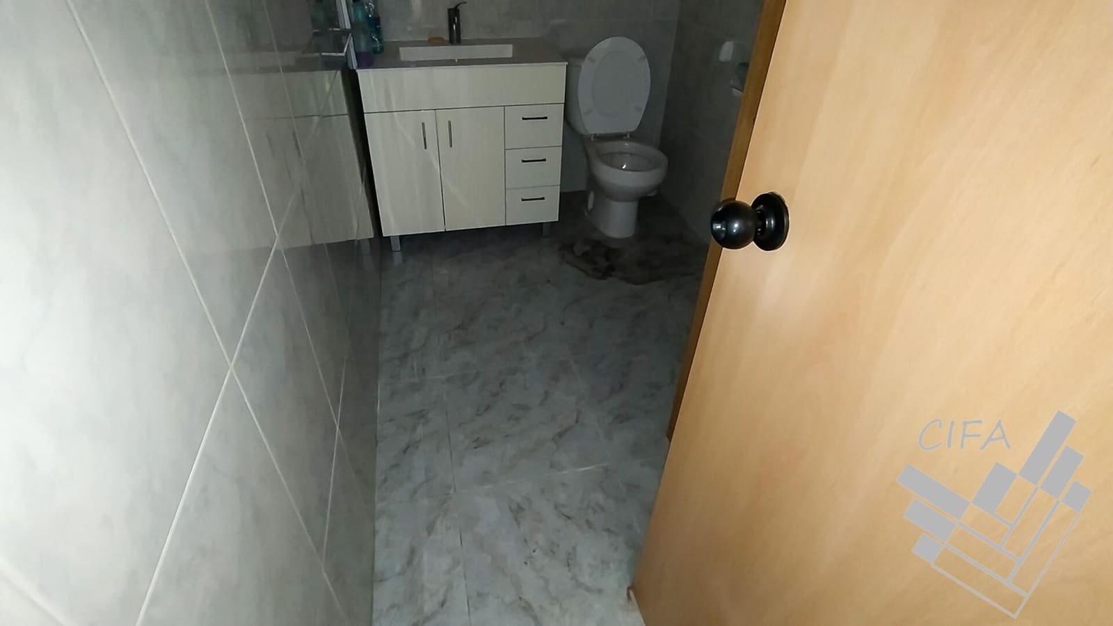 Business for sale in Vinaros - € 625,000 (Ref: 9382929)