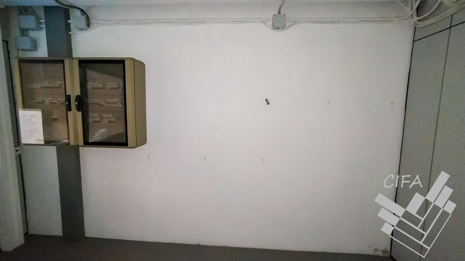 Business for sale in Vinaros - € 625,000 (Ref: 9382929)