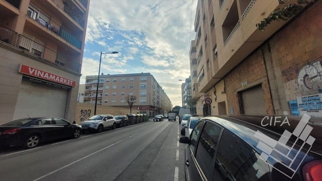 Garasje til salgs i Vinaròs - € 21 000 (Ref: 9382931)