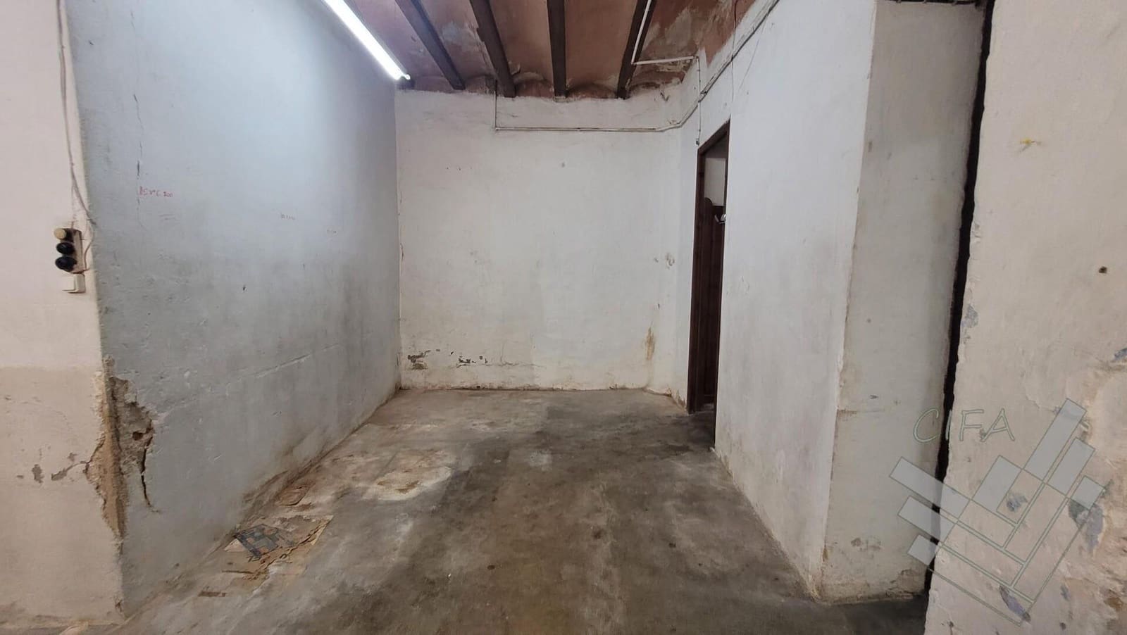 Kommersiell till salu i Vinaros - 85 000 € (Ref: 9382932)