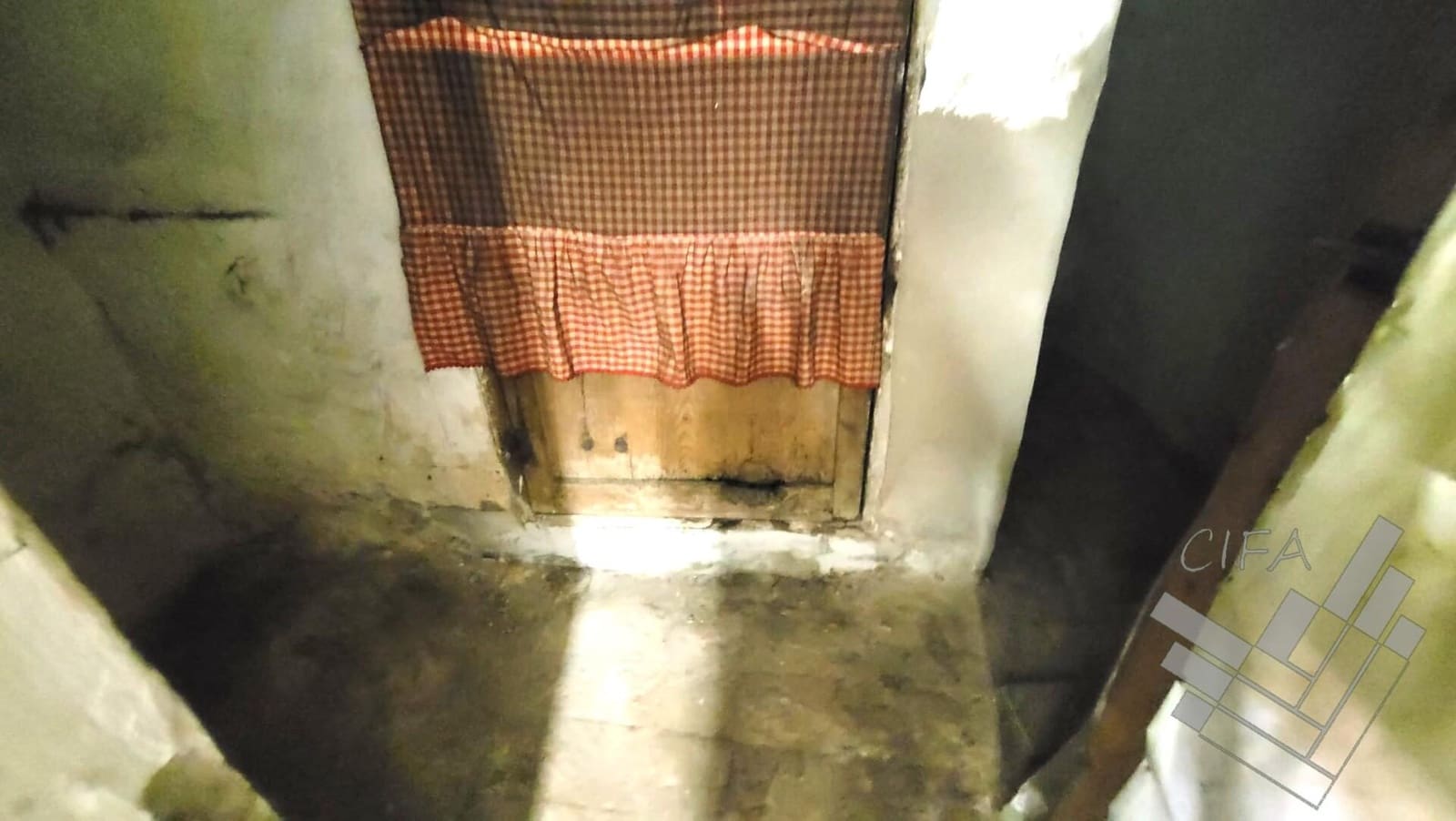 Kommersiell till salu i Vinaros - 85 000 € (Ref: 9382932)