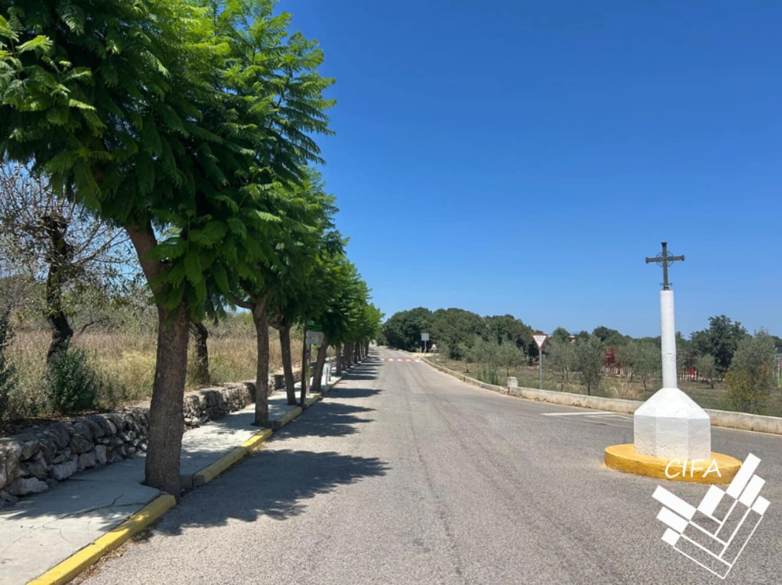 Building Plot for sale in Calig - € 80,000 (Ref: 9382933)