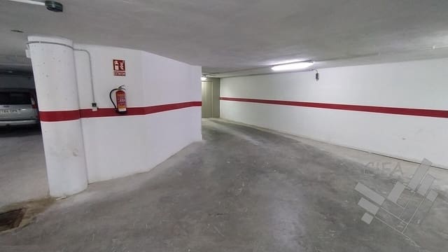Garage te huur in Benicarló - € 4.100 (Ref: 9382935)